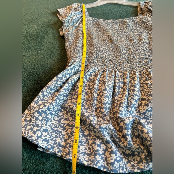 Blue floral shirred blouse - Picture 3 of 4